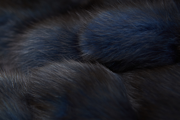 卓星皮草切割機的優(yōu)勢在哪里？(圖1)